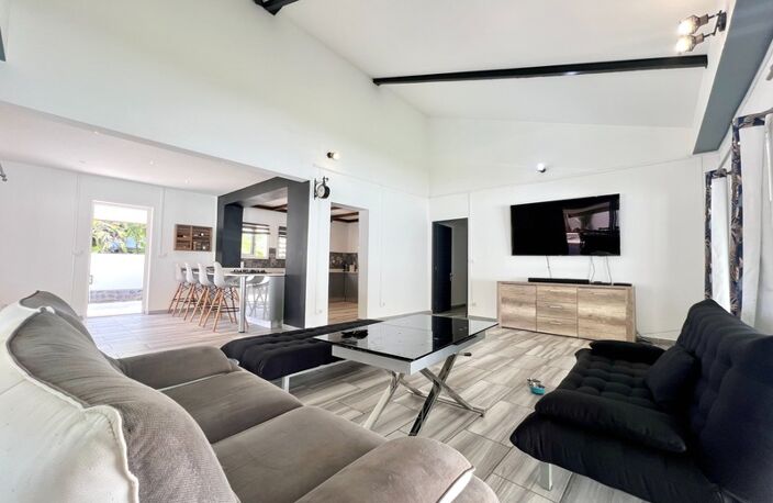 Maison à vendre 6 pièces SAINT GILLES LES BAINS (974) — photo 4