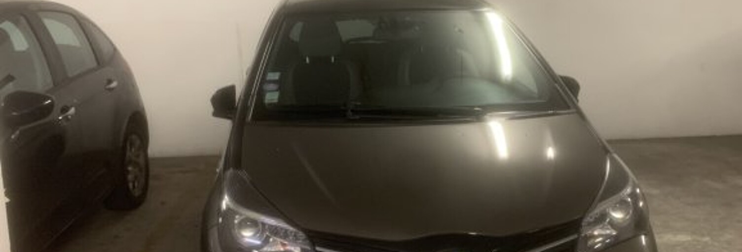 Garage   m² à louer à Paris 8 (75008)