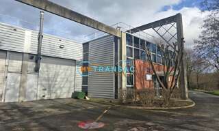 Local industriel  379 m² à louer à Saint-Thibault-des-Vignes (77400)