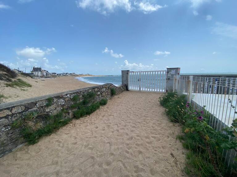 Appartement T3 en Duplex – Accès Direct Plage Valentin — photo 1