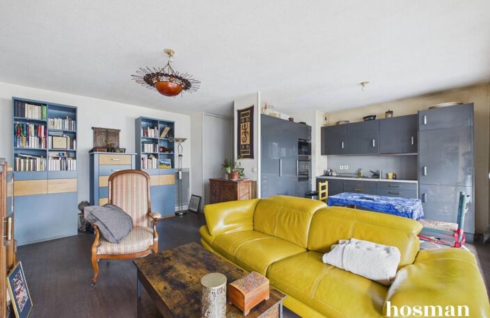 Appartement 3 pièces de 58,6 m² avec balcon et parking - Rue des Anciens Combattants d'Afrique, Bordeaux — photo 2