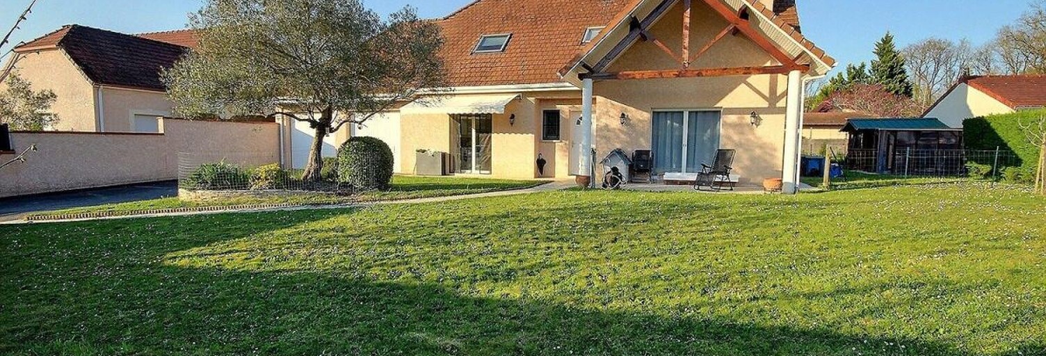 Maison 5 Pièces 142 m² à vendre à Lescar (64230)