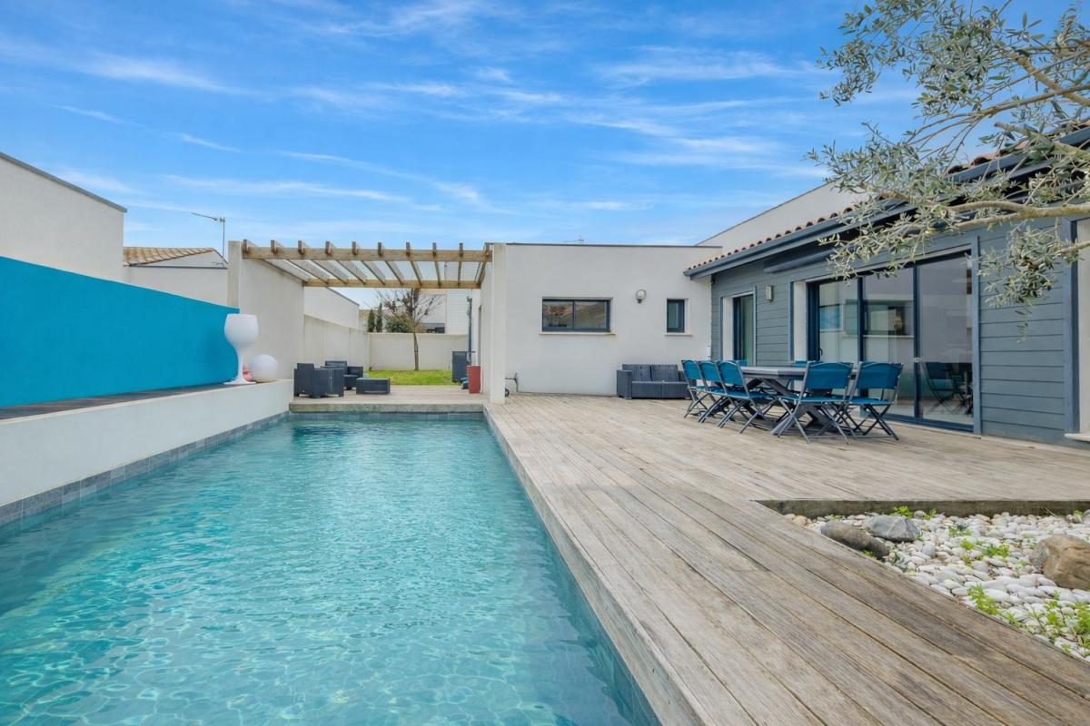 Villa / Maison  T5 à vendre Houmeau (L') 17137