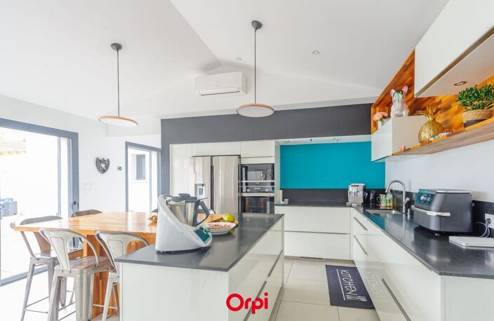 Maison À Vendre / Villa T5 / piscine — photo 4