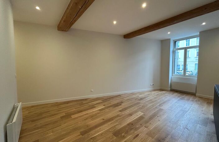 Appartement À Vendre T3 avec garage - CENTRE VILLE DE VIENNE — photo 4