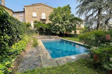 Maison 5 pièces 1803 €