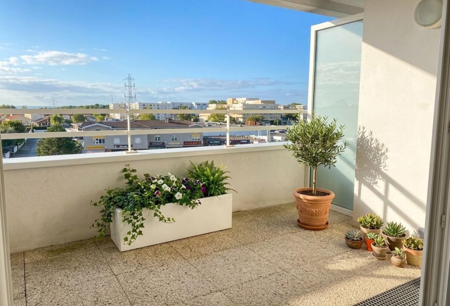 Appartement À Vendre — photo 1