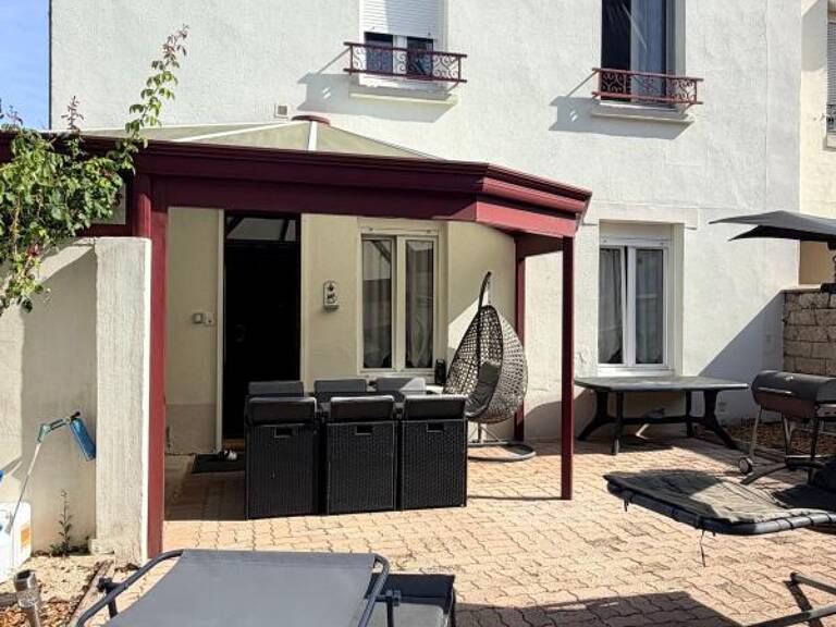 Maison À Vendre — photo 1
