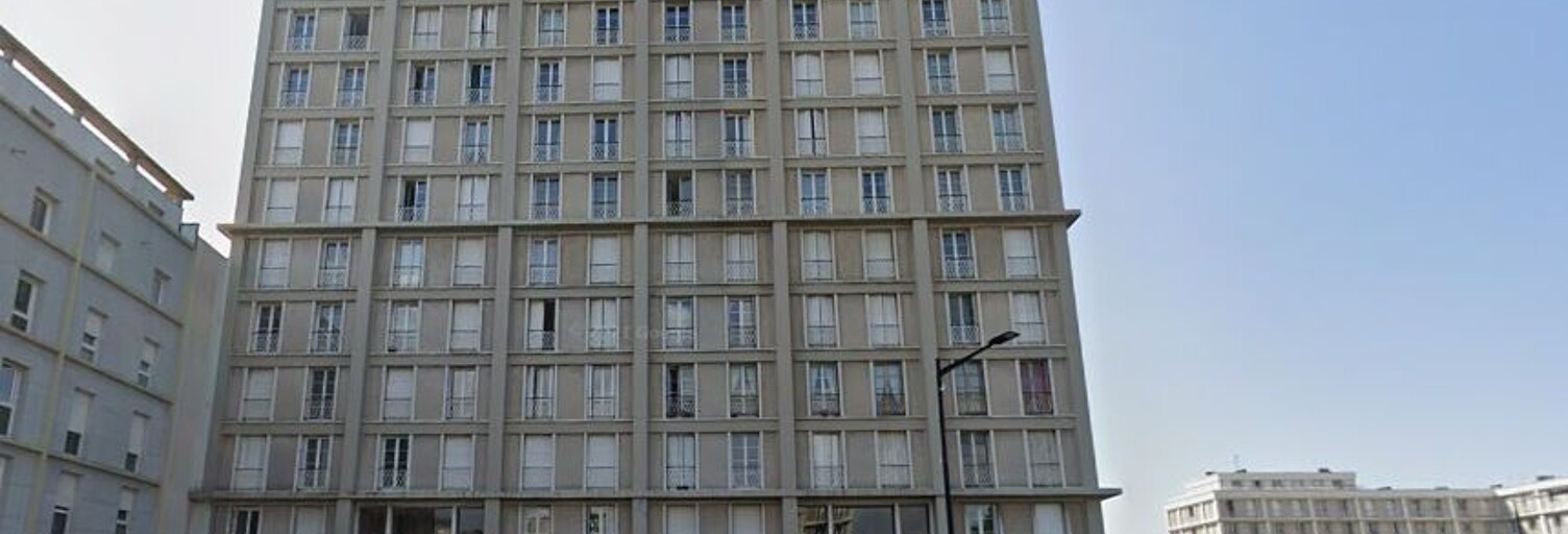 Garage   m² à louer à Le Havre (76600)