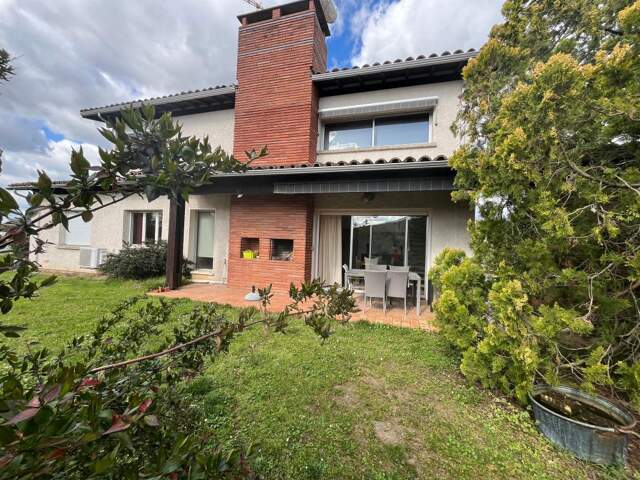 Maison À Vendre T5 — photo du bien