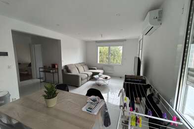 Appartement 3 pièces 900 €