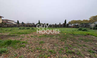 Terrain  886 m² à vendre à Décines-Charpieu (69150)