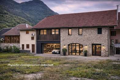 Maison 7 pièces 240000 €