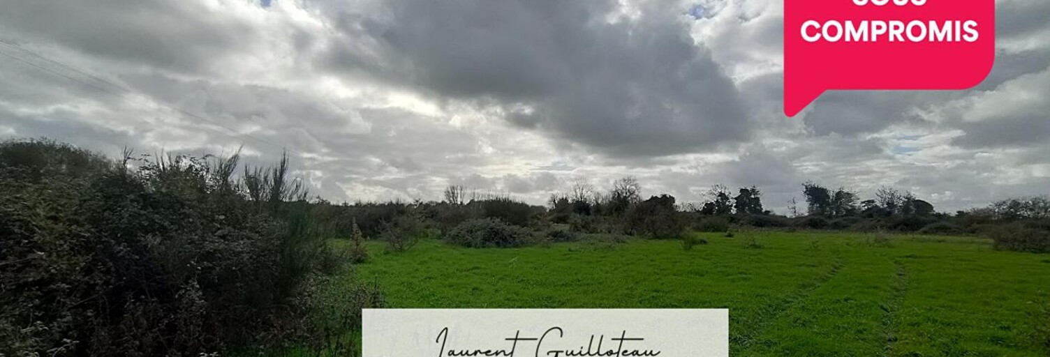 Terrain  104600 m² à vendre à Chanverrie (85500)