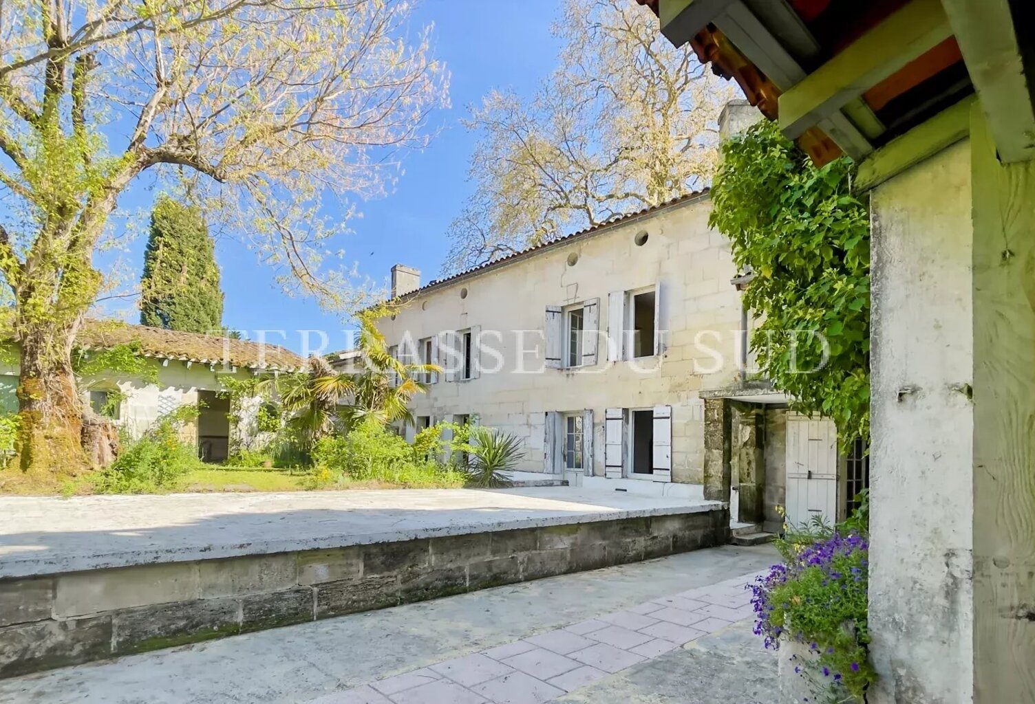 Vente PROPRIETE 288 m2 Centre de Saint-André-de-Cubzac — photo 1