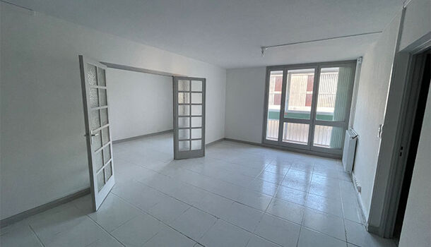 Appartement 4 pièces  à louer Nîmes 30900