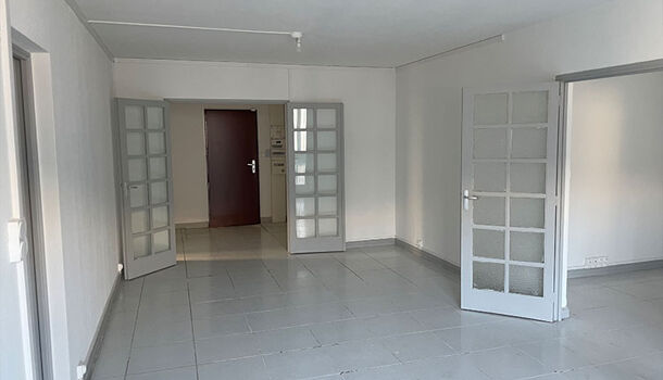 Appartement 4 pièces  à louer Nîmes 30900