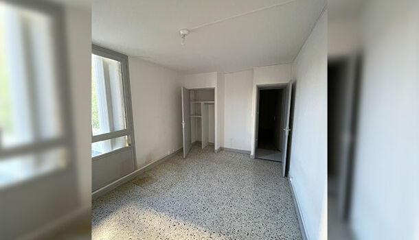 Appartement 4 pièces  à louer Nîmes 30900