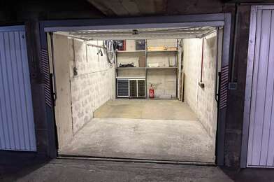 Garage  130 €