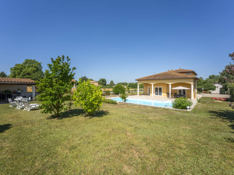 Maison d'architecte sur belle parcelle — photo 1