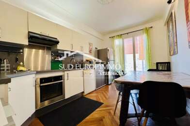 Appartement 4 pièces 240000 €