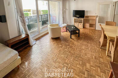 Appartement 1 pièces 751 €