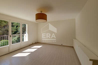 Appartement 3 pièces 1110 €