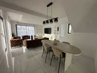 MAISON INDIVIDUELLE CONTEMPORAINE - 131m² - VIVABLE DE PLAIN PIED -  5 PIECES - SAINT JEAN DU CARDONNAY — photo 3