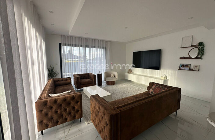MAISON INDIVIDUELLE CONTEMPORAINE - 131m² - VIVABLE DE PLAIN PIED -  5 PIECES - SAINT JEAN DU CARDONNAY — photo 4
