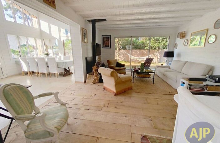 ARES-Villa 5 chambres avec piscine — photo 4