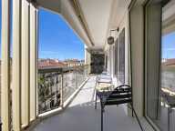 CANNES 'Banane' au calme — photo 3