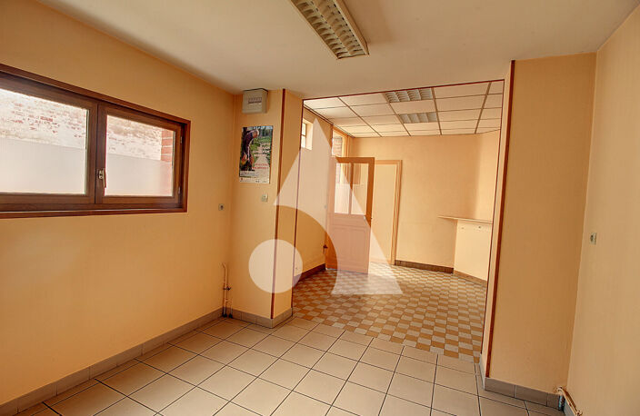 Hyper centre de Vitry en Artois, maison à rénover — photo 3