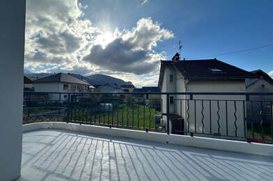 Appartement 4 pièces 1320 €