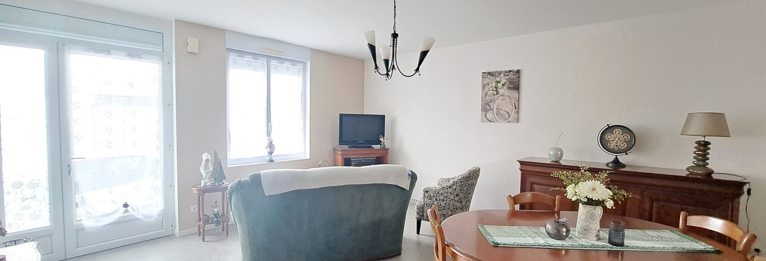 Immeuble  221 m² à vendre à Ombrée d'Anjou (49420)