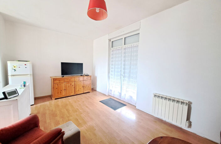 Immeuble monopropriété    3 appartements T3 — photo 2