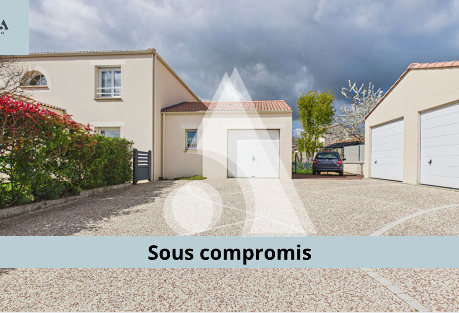 Maison 5 chambres + GARAGES + terrain - DPE A — photo 1