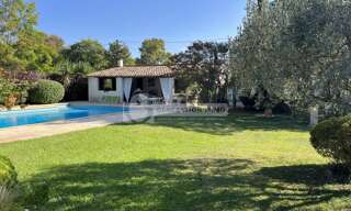 Maison 5 Pièces 215 m² à vendre à Saint-Martin-de-Crau (13310)