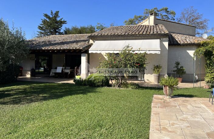 Maison d'architecte T5 à Caphan proche Maussane les Alpilles — photo 2