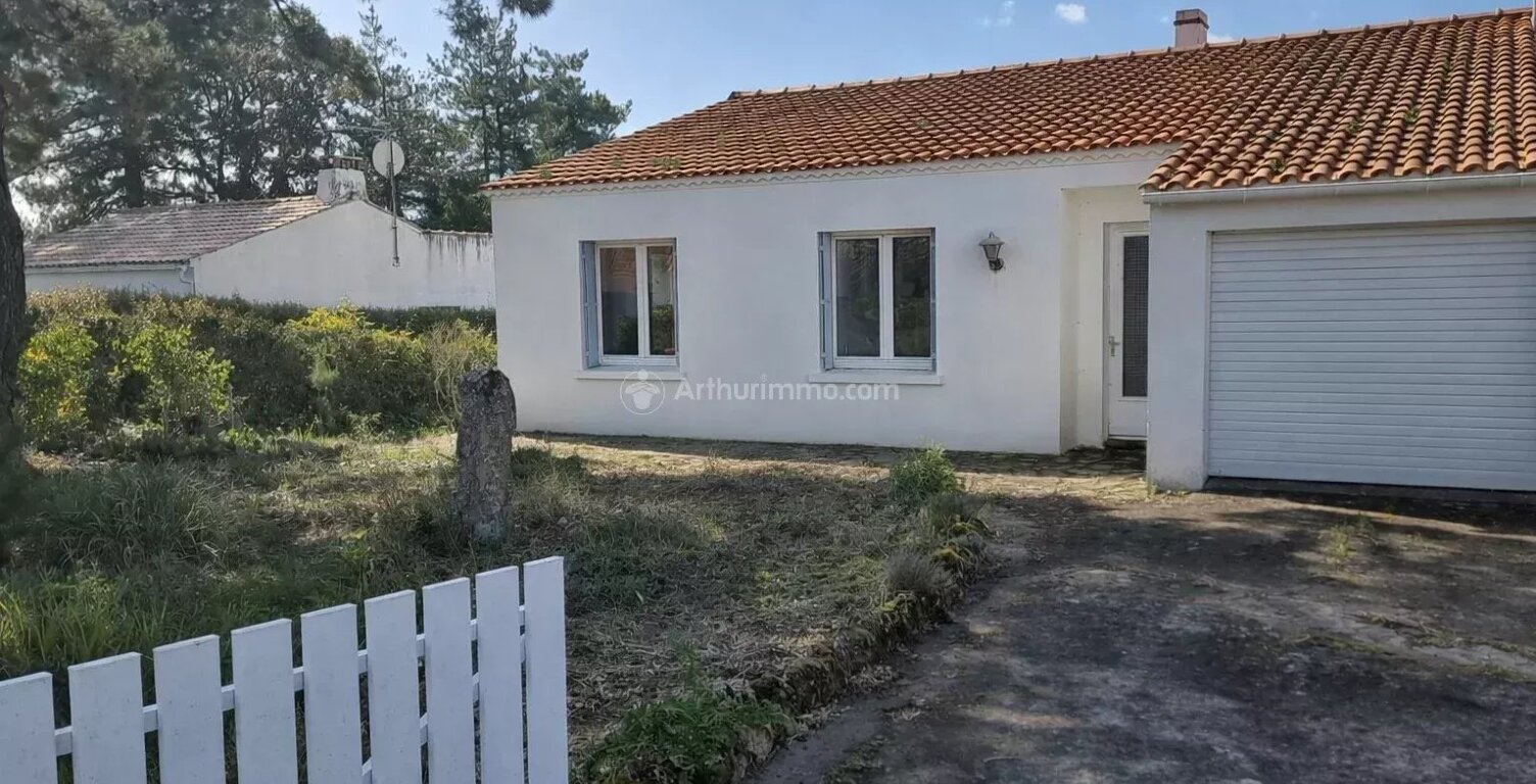 Maison à fort potentiel entre la plage des Dames et la plage des Sableaux — photo 1