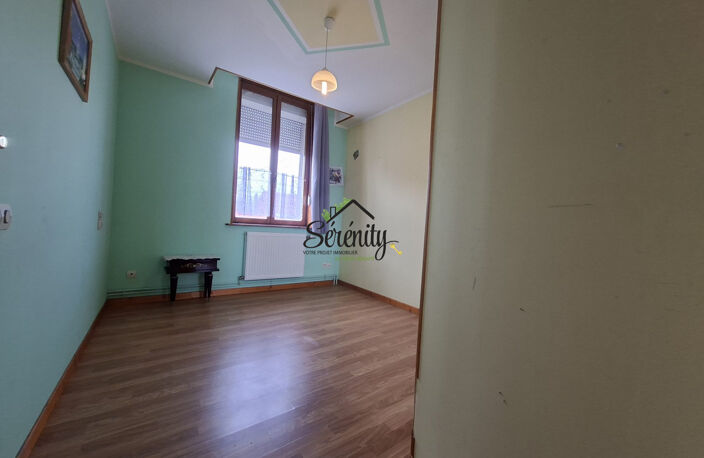 Immeuble avec 2 locataires et une maison — photo 4