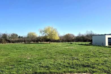 Terrain  87980 €