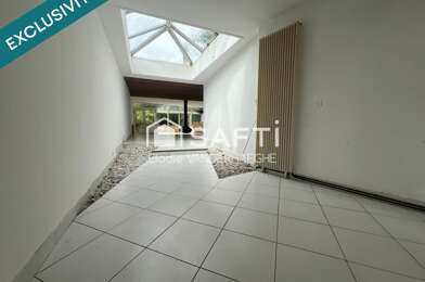 Maison 17 pièces 120000 €