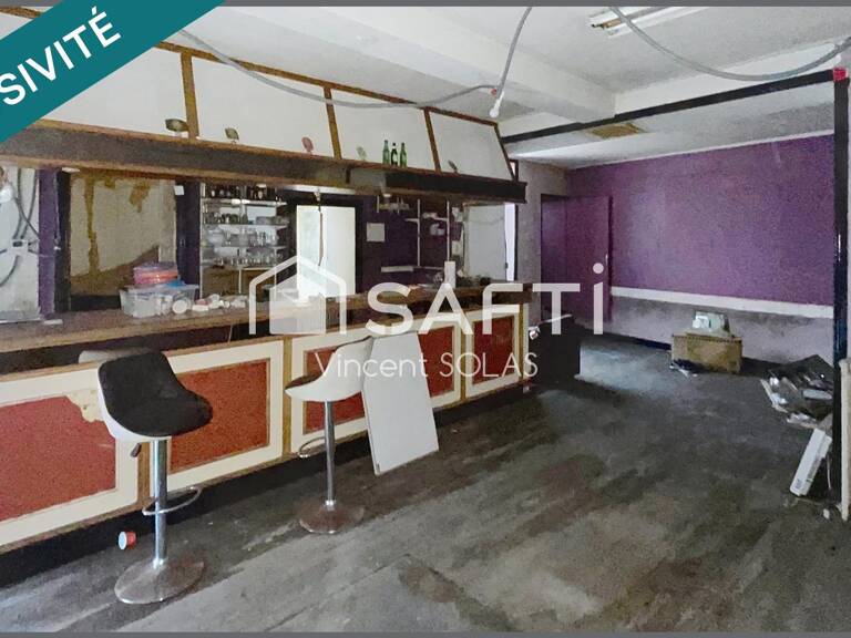 Exclusivité - Immeuble Commercial à Rénover en Habitation - 185m² - à CHAMPS ST PERE — photo 1