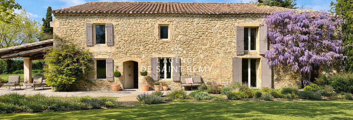 Maison 5 Pièces 262 m² à vendre à Saint-Rémy-de-Provence (13210)