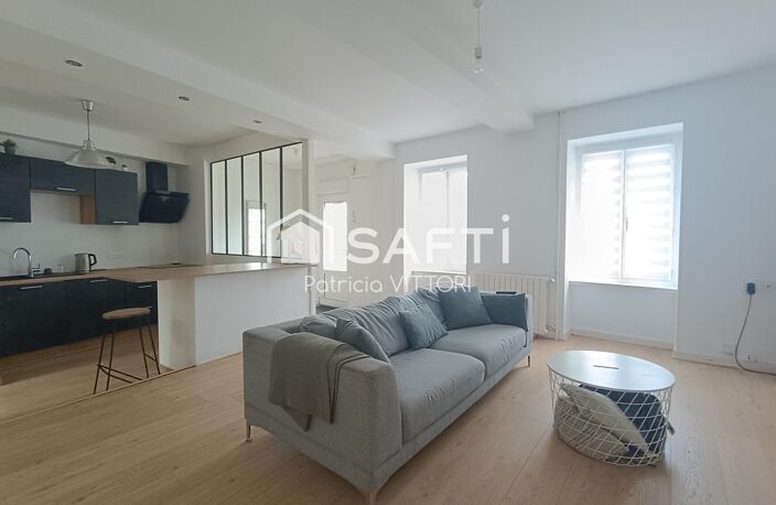 Maison en pierre avec terrasse, jardin et vue dégagée — photo 4