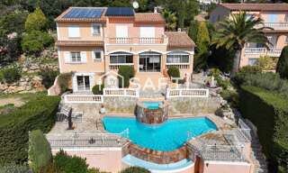 Maison 9 Pièces 225 m² à vendre à Roquebrune-sur-Argens (83380)