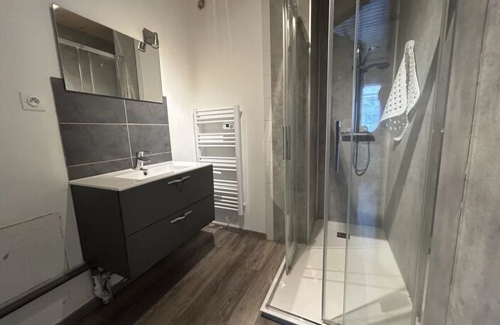 Appartement en RDC avec jardin — photo 4