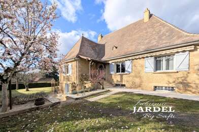 Maison 6 pièces 390000 €