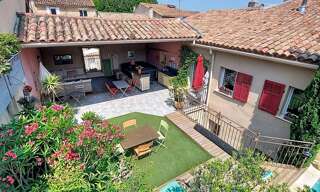 Maison 7 Pièces 232 m² à vendre à La Roque-d'Anthéron (13640)