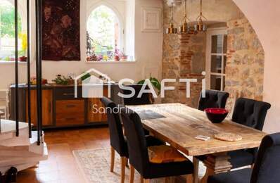 Maison de village sur 3 niveaux avec jardinet — photo du bien